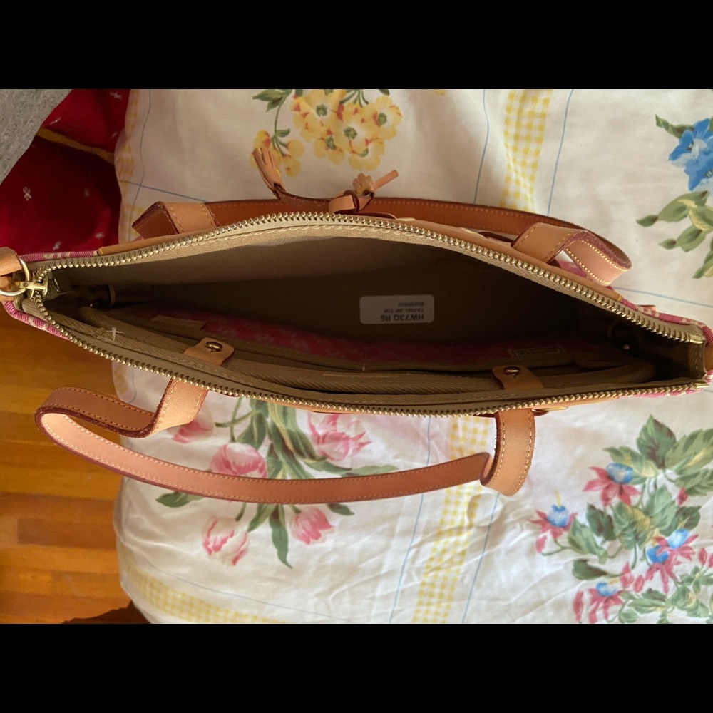 Dooney & Bourke Hans bag Brand New - Picture 4 of 10